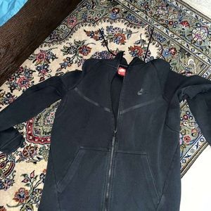 Nike tech fleece hoodie
